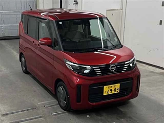 NISSAN ROOX 2024