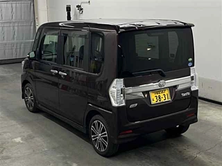 DAIHATSU TANTO 2014