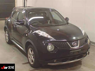 NISSAN JUKE 2011