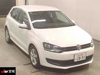 VOLKSWAGEN POLO 2014