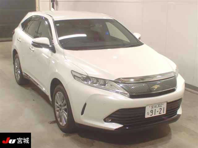 TOYOTA HARRIER 2020