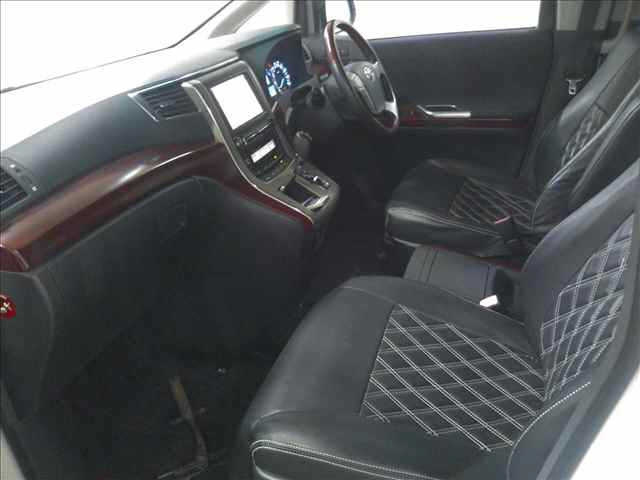 TOYOTA ALPHARD 2008