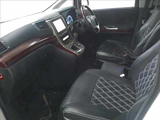 TOYOTA ALPHARD 2008
