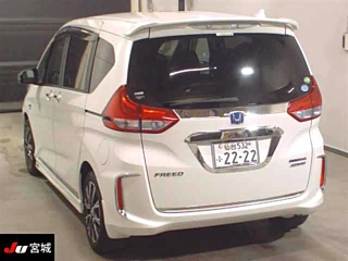 HONDA FREED 2018