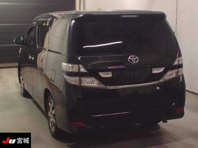 TOYOTA VELLFIRE 2008
