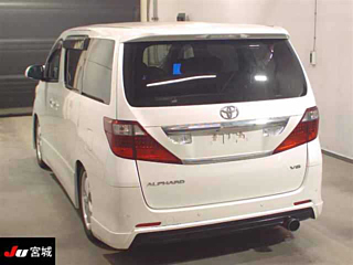 TOYOTA ALPHARD 2008