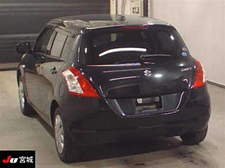 SUZUKI SWIFT 2013