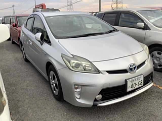 TOYOTA PRIUS 2014