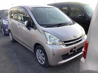 DAIHATSU MOVE 2011