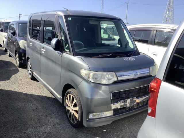 DAIHATSU TANTO 2009