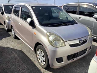 DAIHATSU MIRA 2010