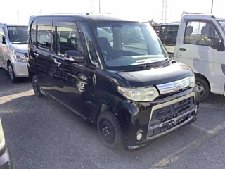 DAIHATSU TANTO 2011