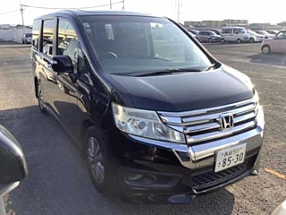 HONDA STEP WAGON 2013