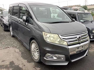 HONDA STEP WAGON 2010