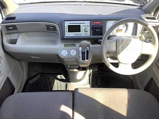 HONDA LIFE 2009