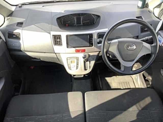 DAIHATSU MOVE 2011