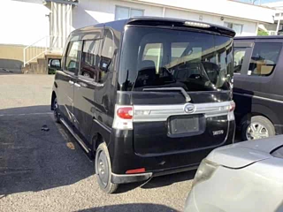 DAIHATSU TANTO 2011