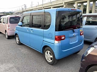 DAIHATSU TANTO 2008