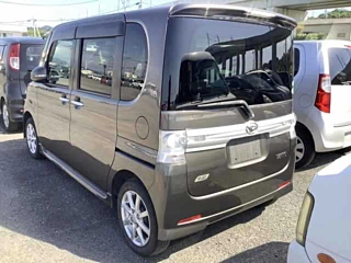 DAIHATSU TANTO 2013
