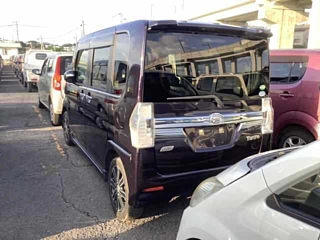 DAIHATSU TANTO 2014