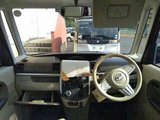 DAIHATSU TANTO 2015