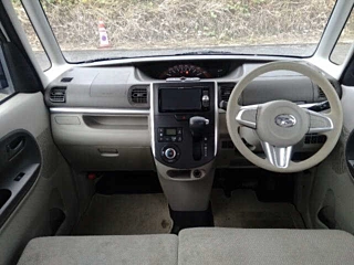 DAIHATSU TANTO 2015