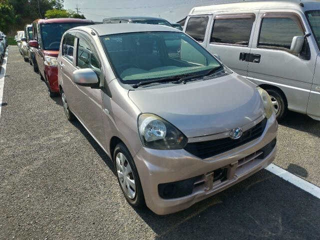 DAIHATSU MIRA E S 2014