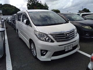 TOYOTA ALPHARD 2013