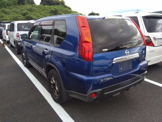 NISSAN X-TRAIL 2010