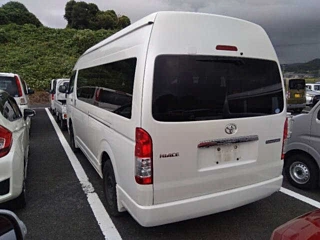 TOYOTA HIACE 2014