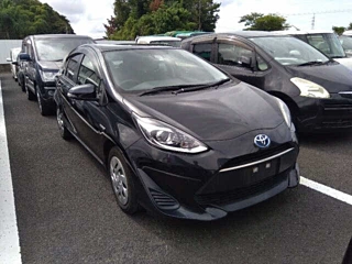 TOYOTA AQUA 2018