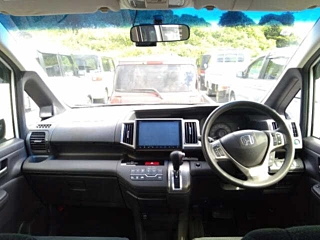 HONDA STEP WAGON 2014