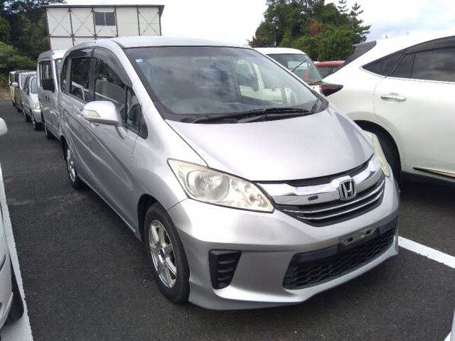 HONDA FREED 2014