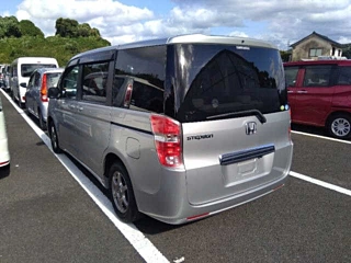 HONDA STEP WAGON 2010