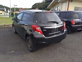 TOYOTA VITZ 2016