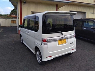 DAIHATSU TANTO 2011