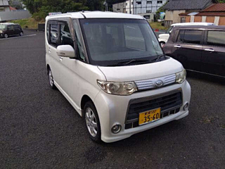 DAIHATSU TANTO 2011