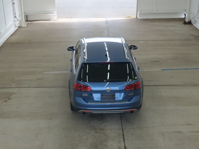 VOLKSWAGEN GOLF ALLTRACK 2016