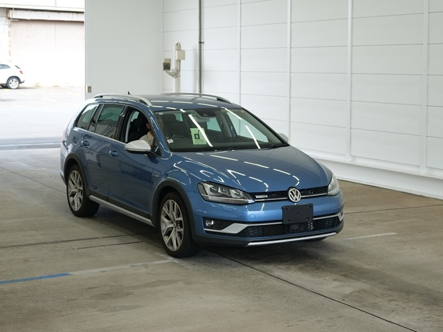 VOLKSWAGEN GOLF ALLTRACK 2016