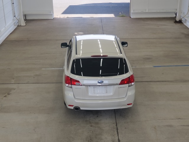 SUBARU LEGACY 2010