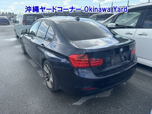BMW 3 SERIES 2013