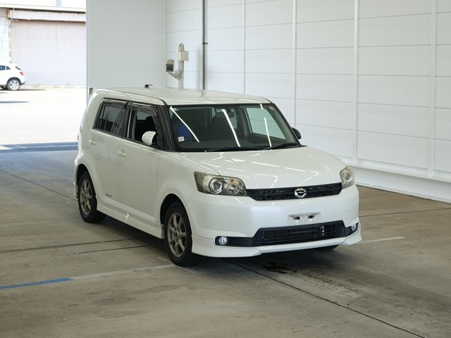 TOYOTA COROLLA RUMION 2012