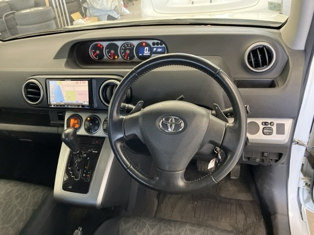TOYOTA COROLLA RUMION 2012