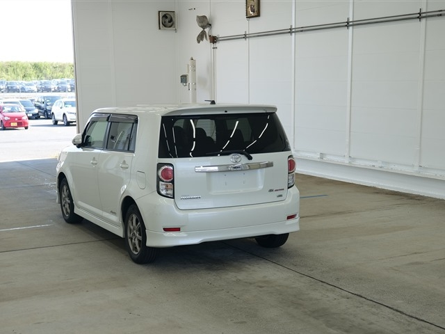 TOYOTA COROLLA RUMION 2012