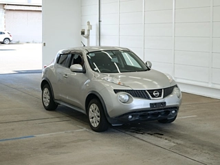 NISSAN JUKE 2010