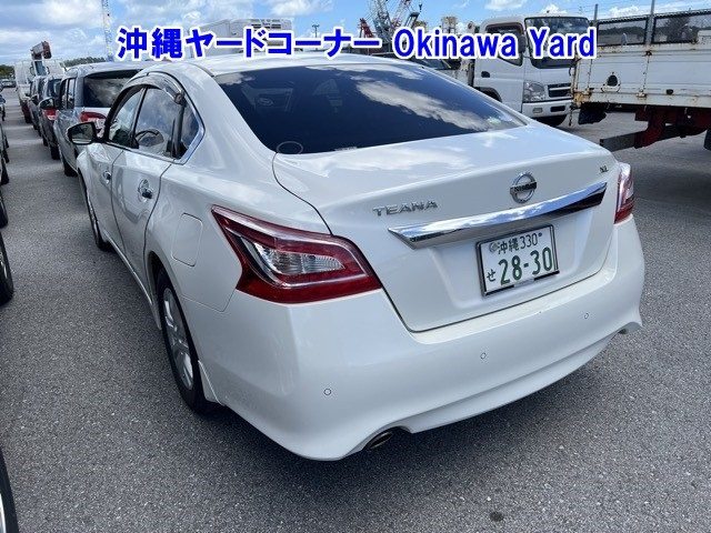 NISSAN TEANA 2015