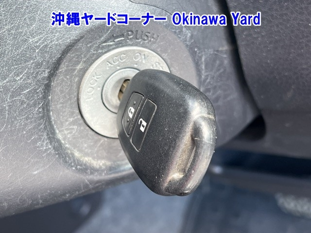 TOYOTA SUCCEED 2015