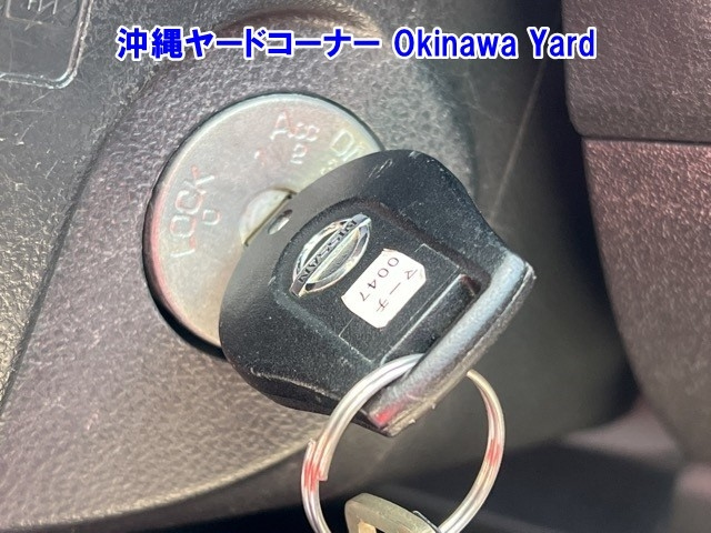 NISSAN MARCH 2017