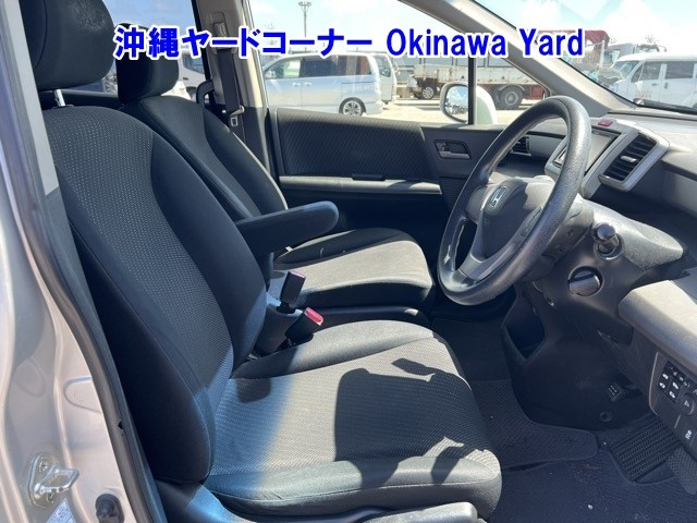 HONDA FREED 2013