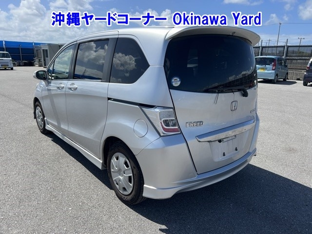 HONDA FREED 2013